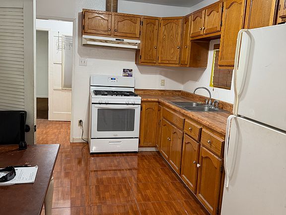 2nd image of 20740 Chaney Dr