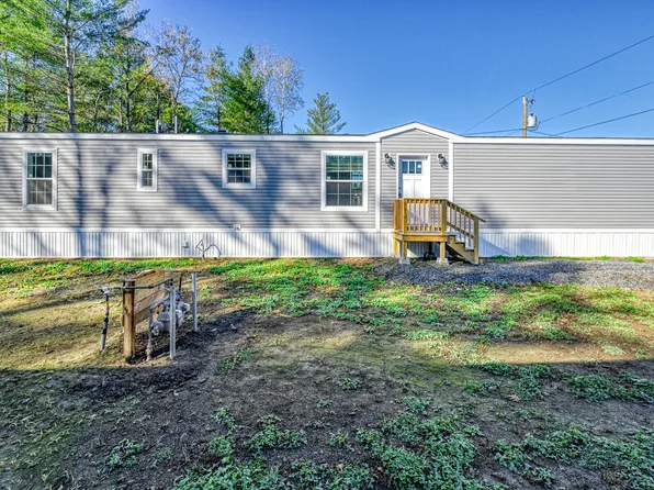 16 Valerie Lane, Waterville, ME 04901