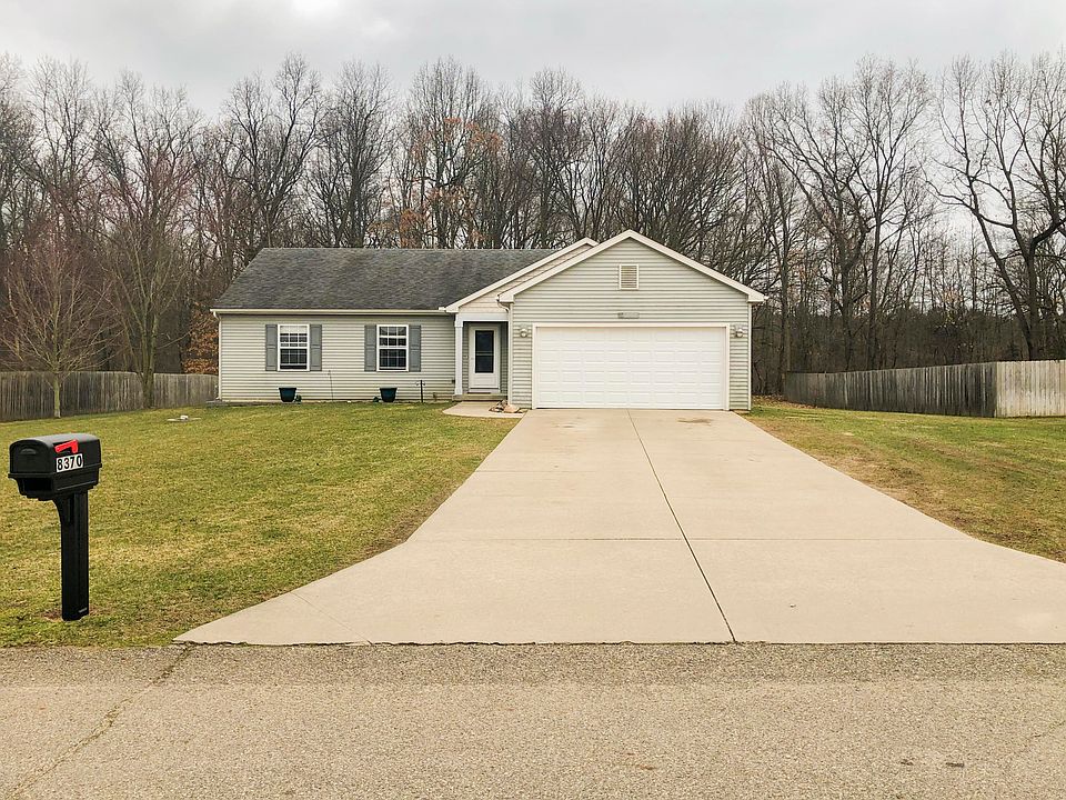 1st image of 8370 Fawn Meadow Trl
