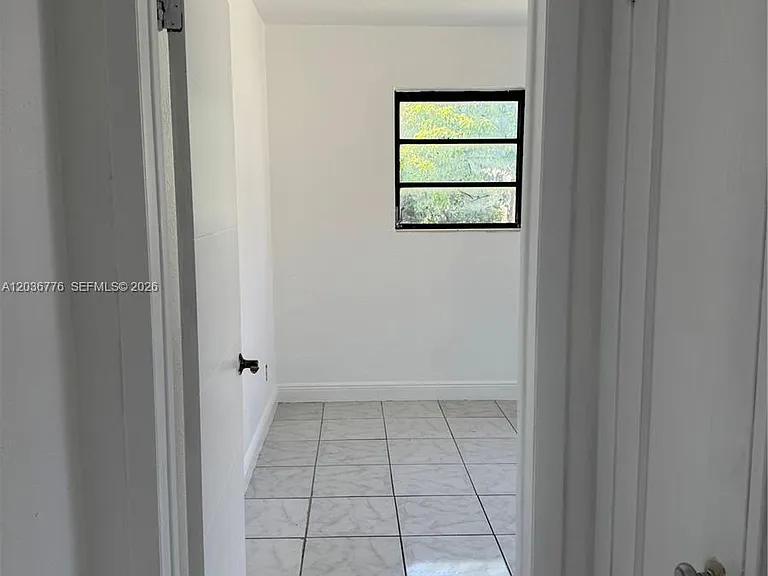 1461 NE 118th St — Photo 15