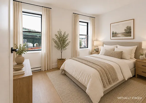 Bedroom, photo 1