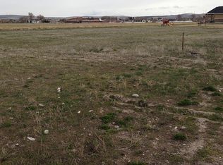 4725 E Lady Hawk Ln, Ammon, ID 83406