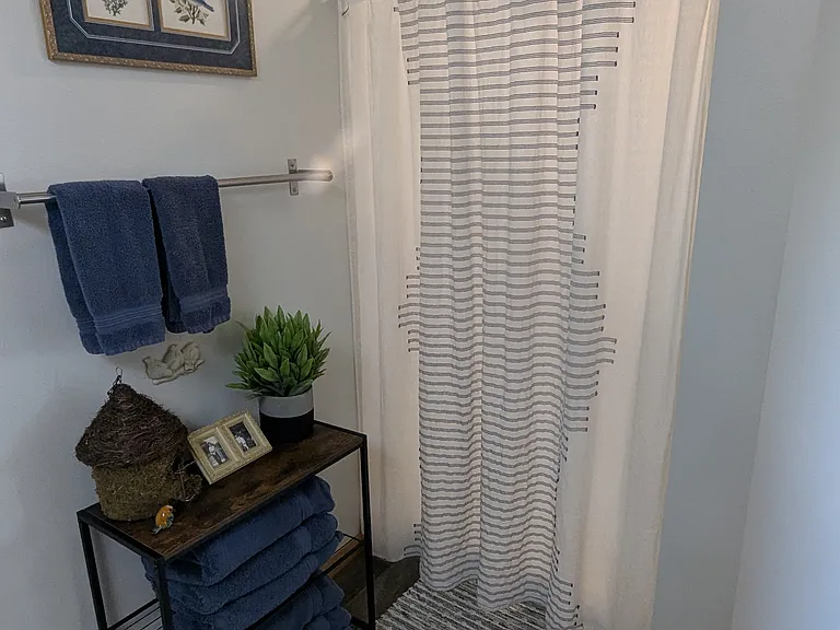 1027 Green Bay St #203 — Photo 15