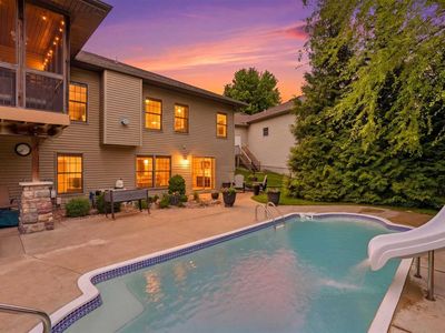 1222 Wild Prairie Dr, Iowa City, IA, 52246