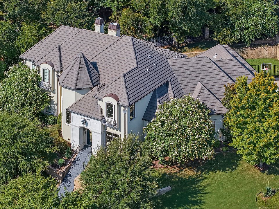 1st image of 7001 Oakmont Ter