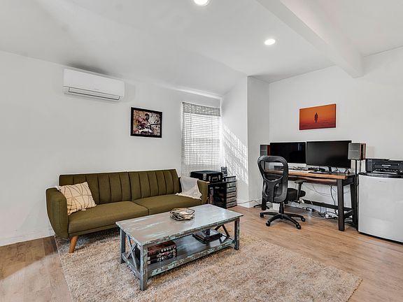 4th image of 7035 Tunney Ave