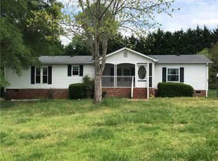 300 Thornbury Rdg, Easley, SC 29640