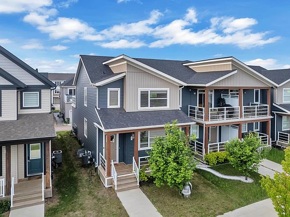 2nd image of 144 Sunwapta Way NW