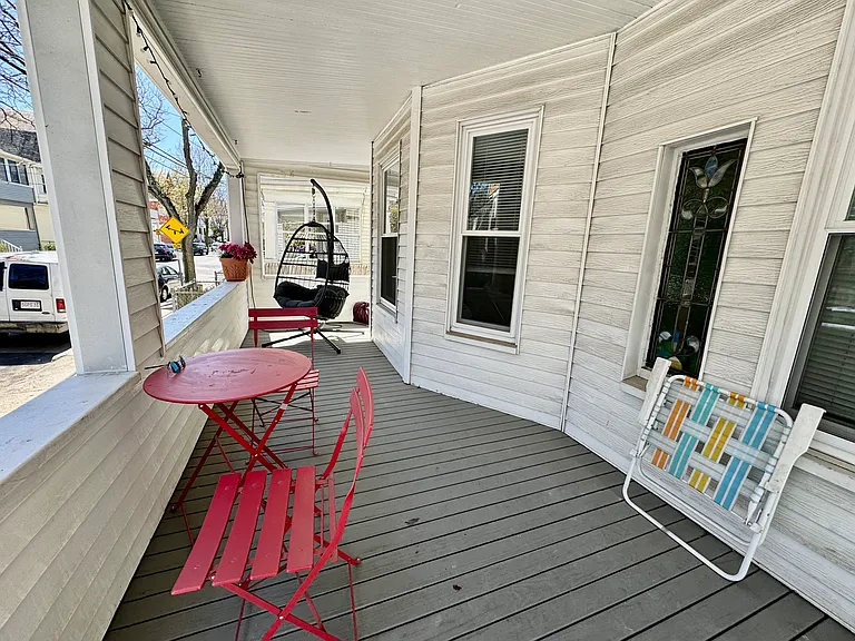 36 Simpson Ave #2 — Photo 13