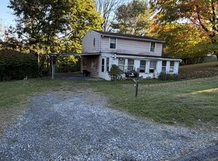 41 Harman Rd, Reading, PA 19606