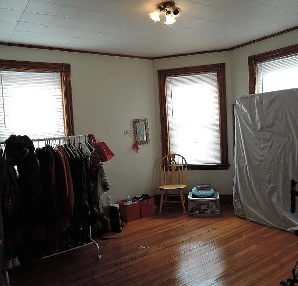35 Waverly St #4 — Photo 7