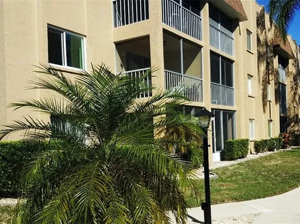 1310 Glen Oaks Dr E Unit 196E, Sarasota, FL 34232