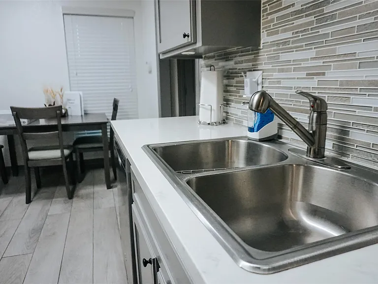2155 Twinbrooke Dr — Photo 3