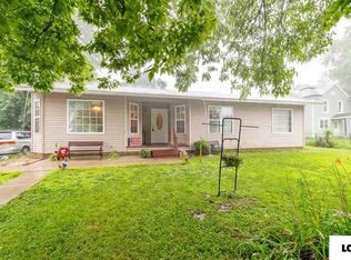 211 W Arch St, San Jose, IL 62682