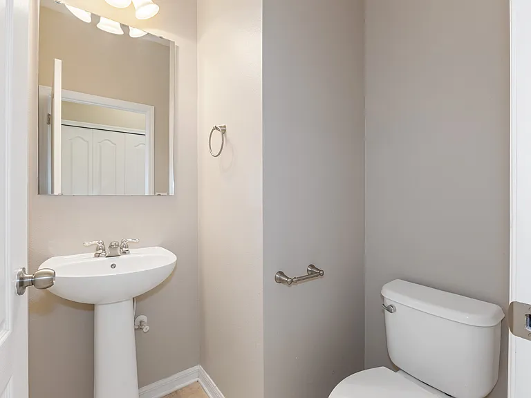 506 Rainbow Springs Loop — Photo 21