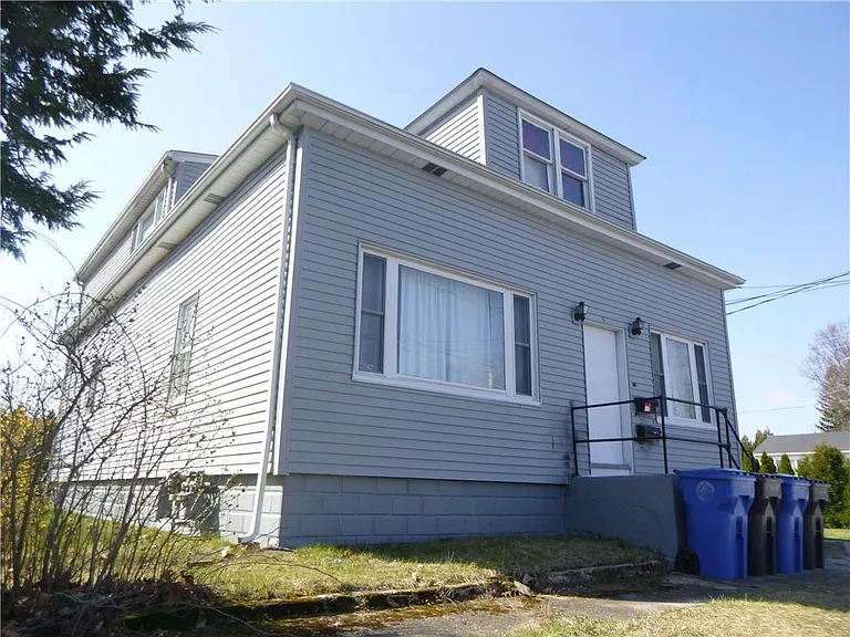 5 Pomham St #2 — Photo 11