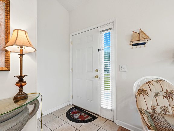 3rd image of 503 20th Ave. N #28a