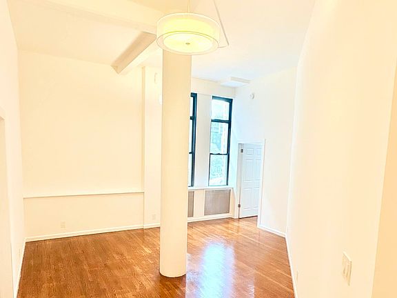 4th image of 80 Varick St APT 3C