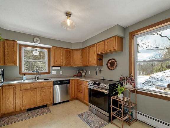 5th image of 487 Shackford Corner Road