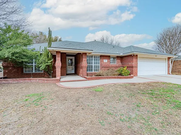 4104 Westminister Dr, Midland, TX 79707