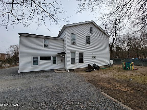 3rd image of 9 Jones St