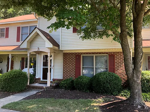 28 Hard Wood Dr Photo 1