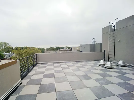 Rented by Citi Habitats | media 33