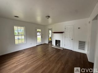 512 N Hill St, Greeneville, TN 37745