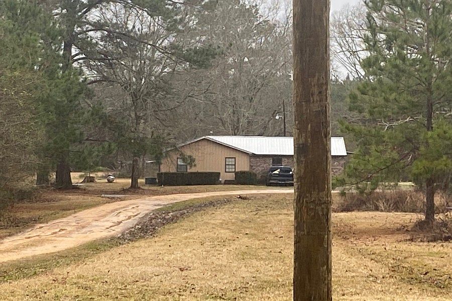 3724 Tula Ln SW, Summit, MS 39666 Zillow
