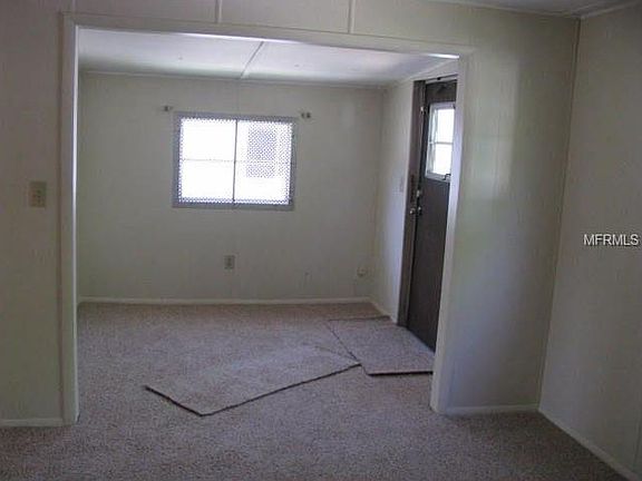 4th image of 5088 Yellow Pine St N
