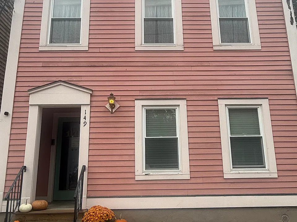 149 Jefferson St #2
