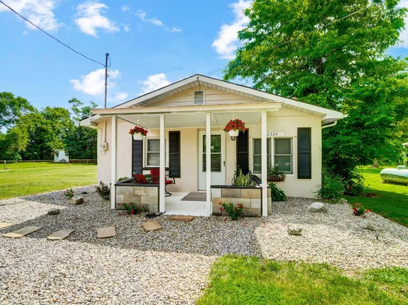 2334 Jackson Rd, Hamilton, OH 45011