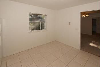 3rd image of 4110 Clubside Dr