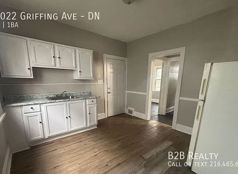 12022 Griffing Ave #DN — Photo 11