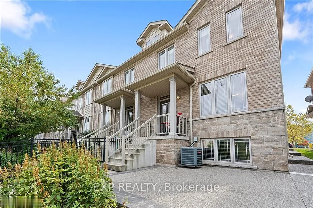 3 bed, $2,850 — Photo 4