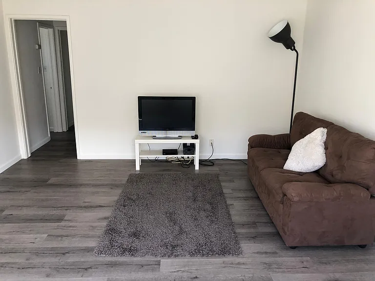 3735 S Sepulveda Blvd #4 — Photo 4