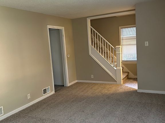5th image of 3646 N Linwood Ave