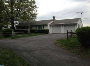 631 Charming Forge Rd, Robesonia, PA 19551