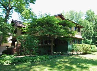 9027 S Damen Ave, Chicago, IL