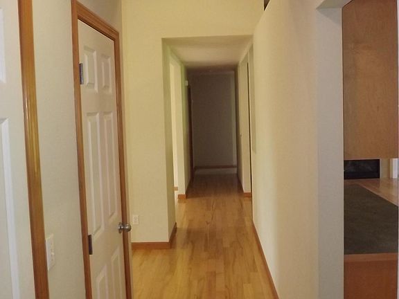5th image of 13614 11th Ave NW