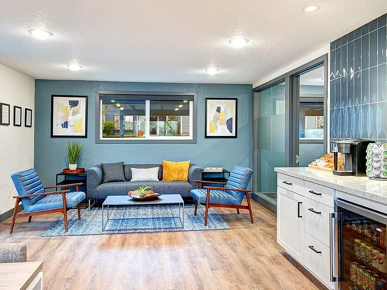 Inlet View Apartments — Photo 29
