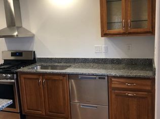 637 S Orchard St, Madison, WI 53715