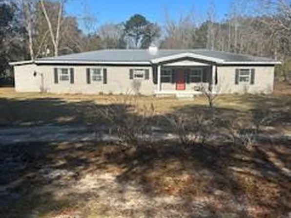 210 Lonnie Rd, Cottonwood, AL 36320