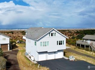 979 S Sand Dune Ave SW, Ocean Shores, WA