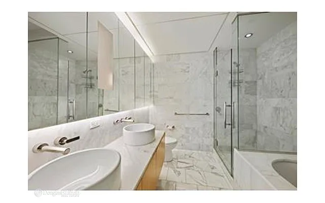 Rented by Douglas Elliman | media 17