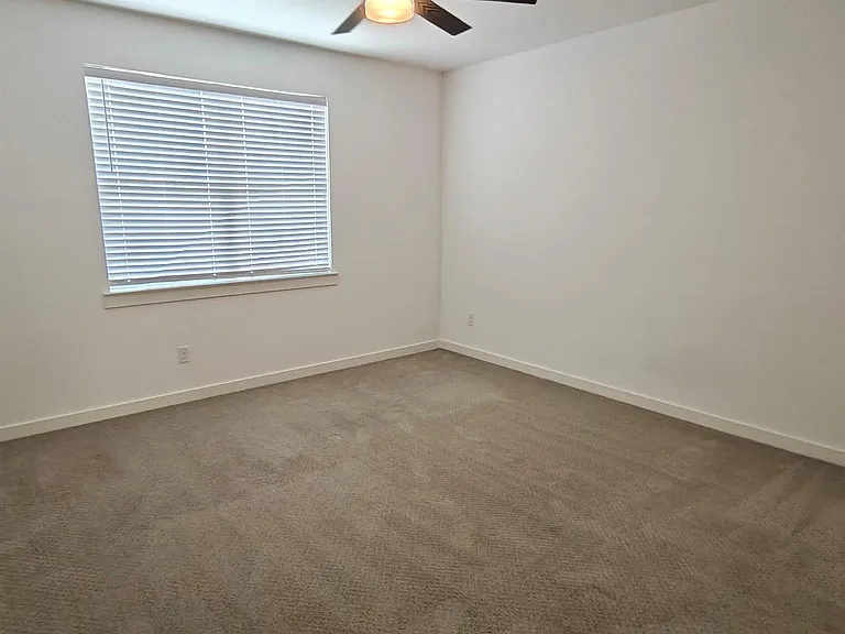 1416 Navasota Trl — Photo 18