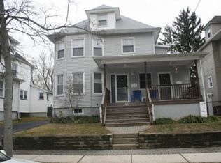 44 Poplar St, Ridgefield Park, NJ 07660