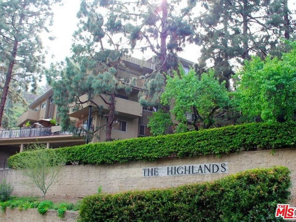 1st image of 6700 Hillpark Dr APT 202