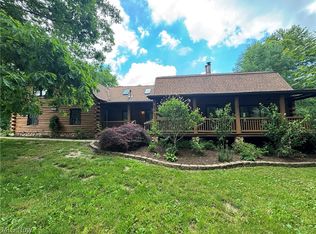 18821 Munn Rd, Chagrin Falls, OH 44023
