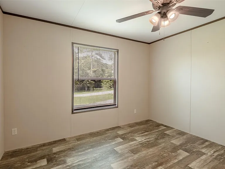 3011 Simmons St — Photo 25
